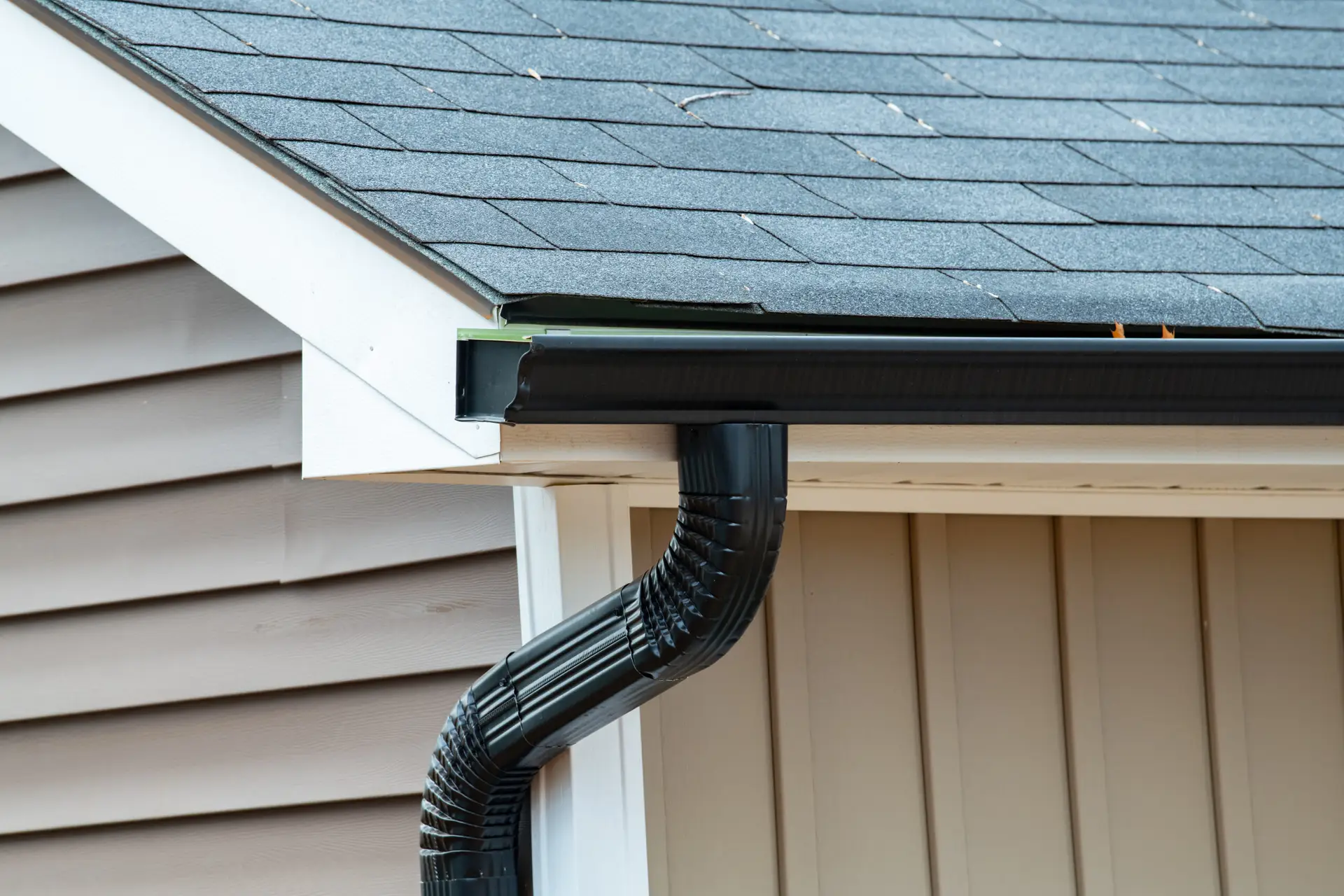 Mathis Construction Hero House Image - Roofing and Gutters